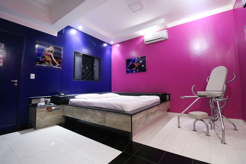 Foto da Dancing Days no Motel Psiu com Cama king size — suíte temática em Catanduva